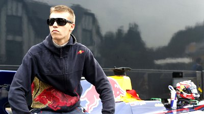 Даниил Квят