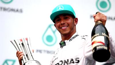 Льюис Хэмилтон