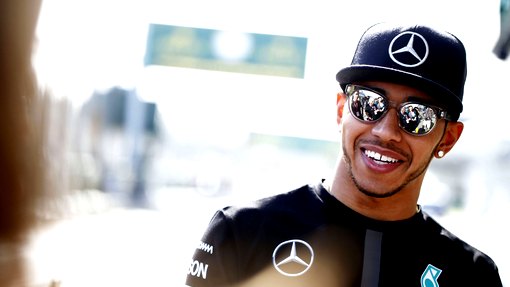 Льюис Хэмилтон