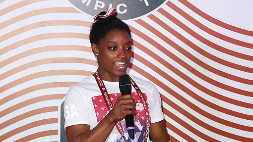 Симона Байлз