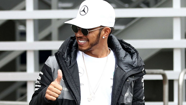 Льюис Хэмилтон