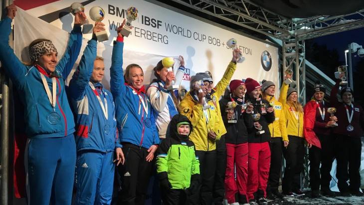 Надежда Сергеева и Анастасия Кочержова