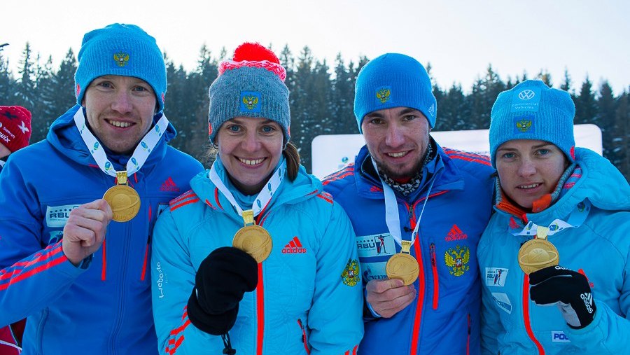 Алексей Волков, Светлана Слепцова, Александр Логинов и Ирина Старых