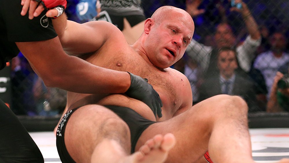 Федор Емельяненко проиграл Мэтту Митриону