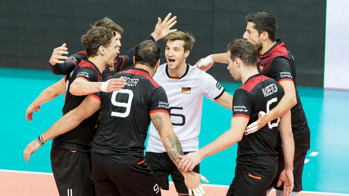 Немцы обыграли чехов