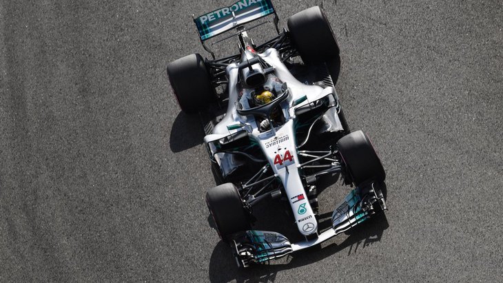 Льюис Хэмилтон