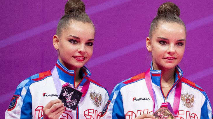 Дина и Арина Аверины