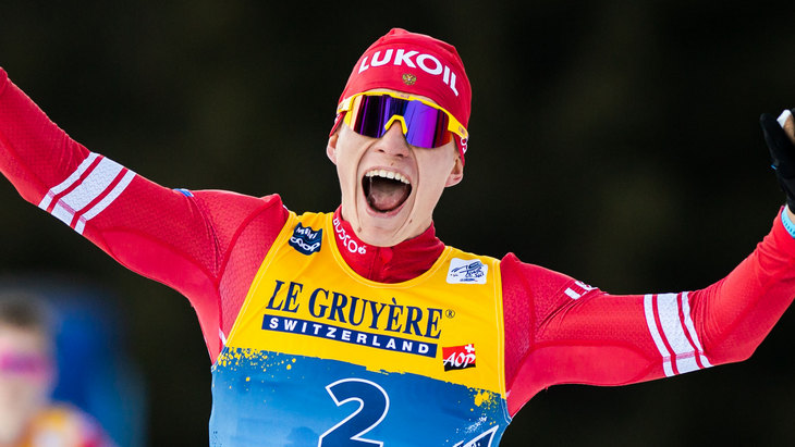 Александр Большунов