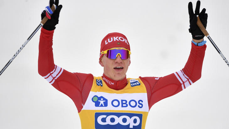 Александр Большунов