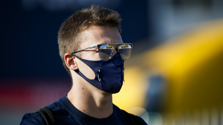 Даниил Квят