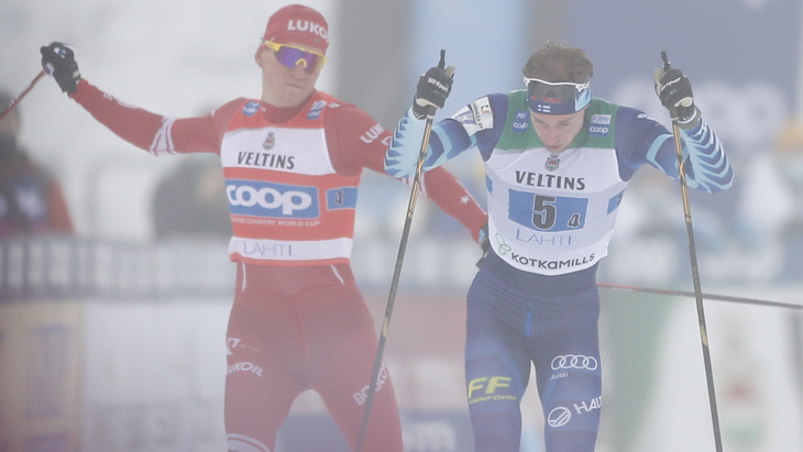 Финиш Большунова и Мяки