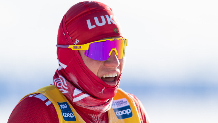 Александр Большунов