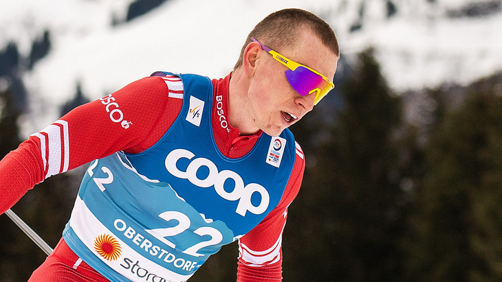 Александр Большунов