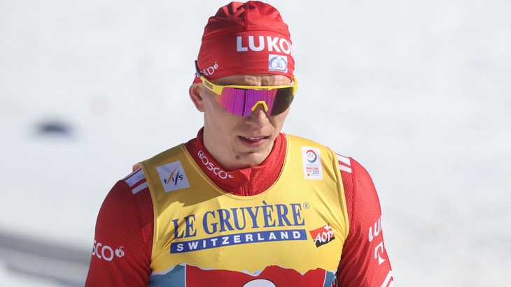 Александр Большунов