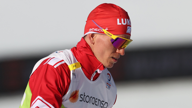 Александр Большунов