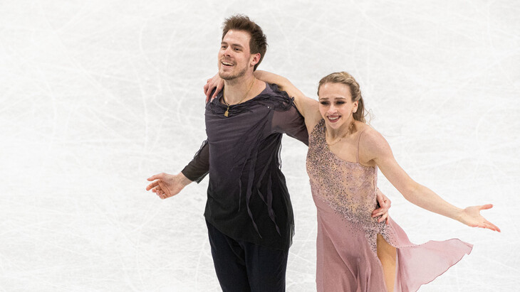 Виктория Синицина и Никита Кацалапов