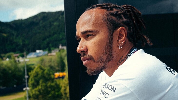 Льюис Хэмилтон