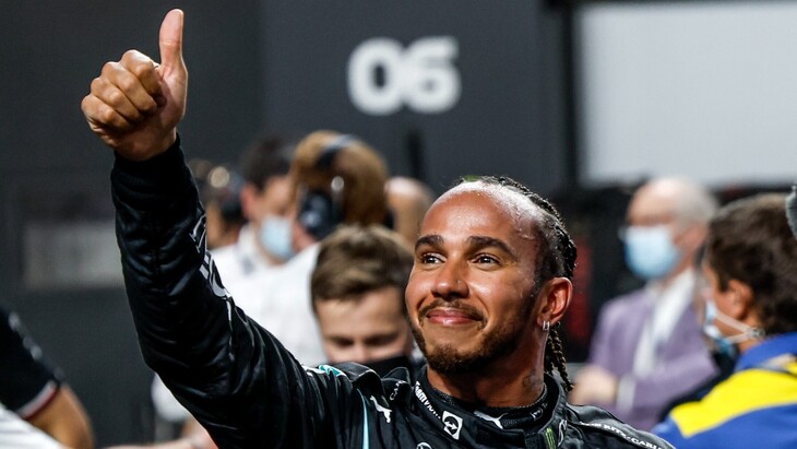 Льюис Хэмилтон