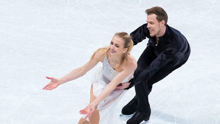 Виктория Синицина и Никита Кацалапов