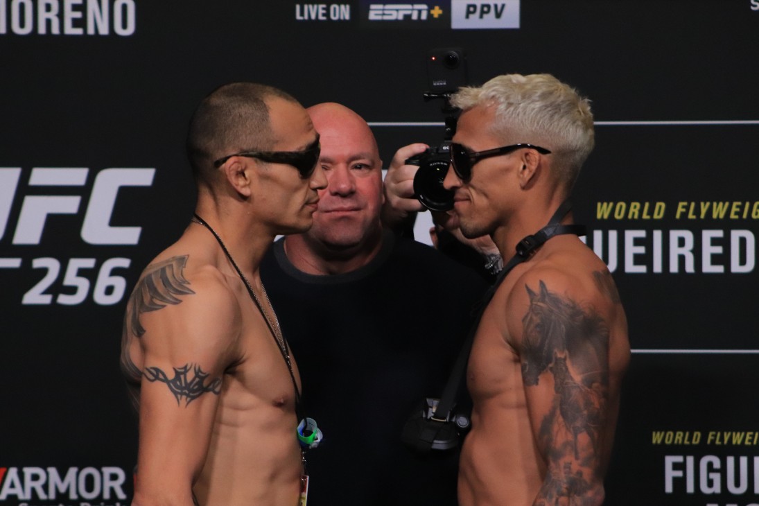 Чарльз Оливейра против Тони Фергюсона