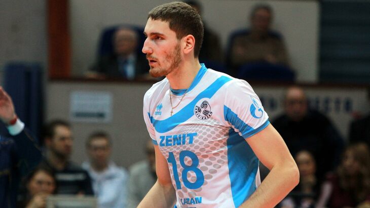 Максим Михайлов