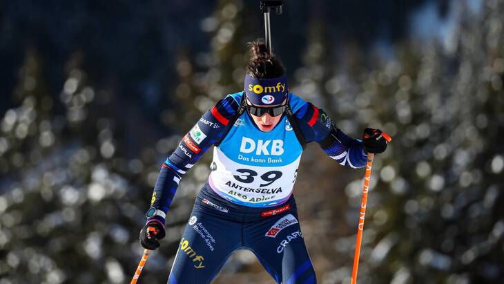 Жулия Симон