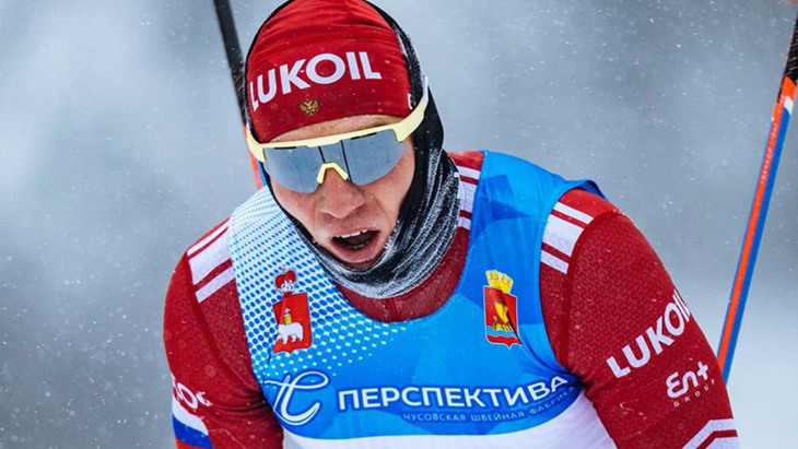 Александр Большунов