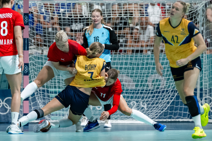 Дания — Швеция