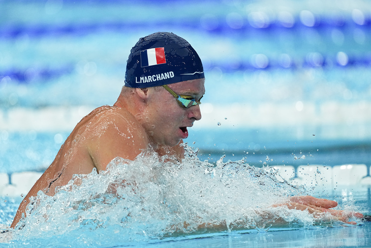 Леон Маршан