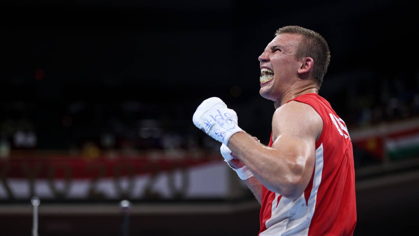 Александр Хижняк