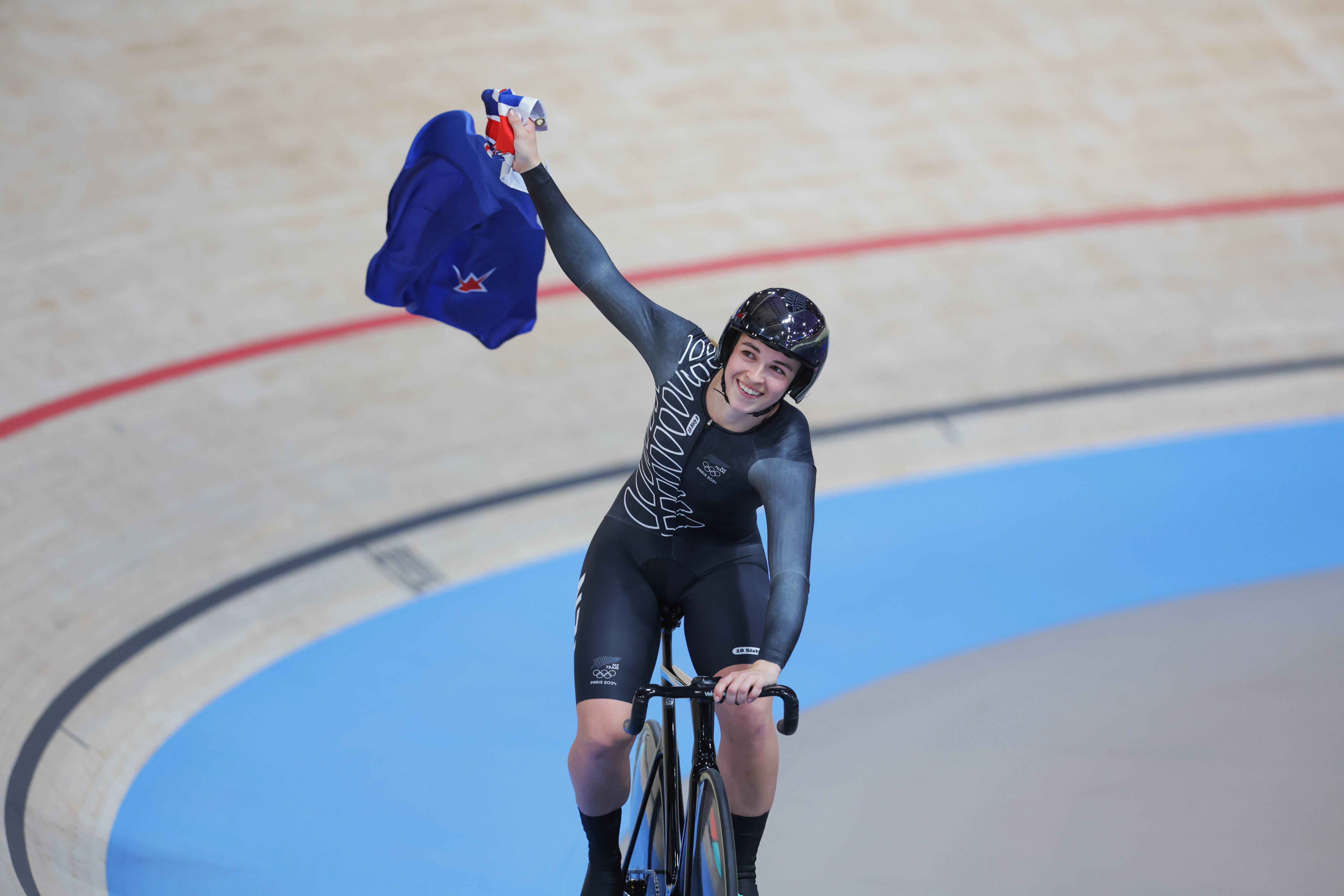 Эллесс Эндрюс