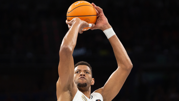 Эди Тавареш