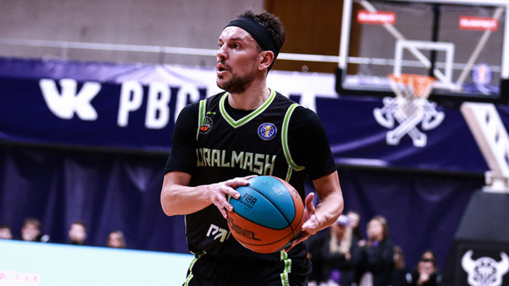 Антон Глазунов