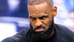 Леброн Джеймс