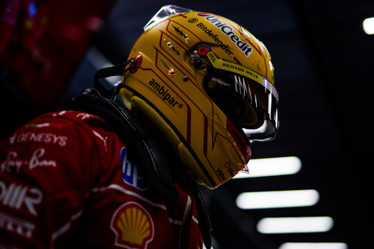 Льюис Хэмилтон