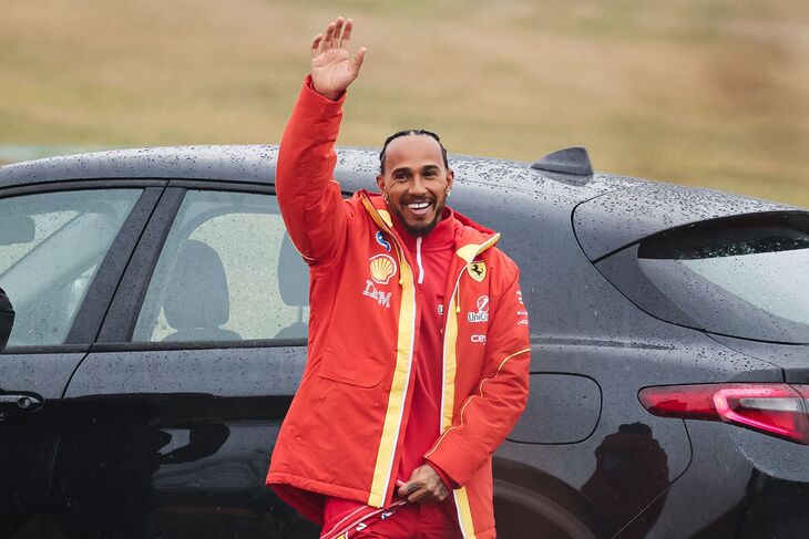 Льюис Хэмилтон