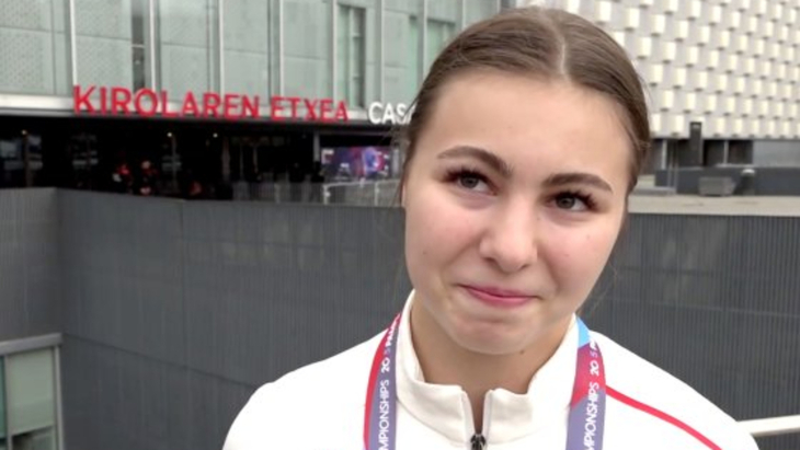 Арина Каляндра