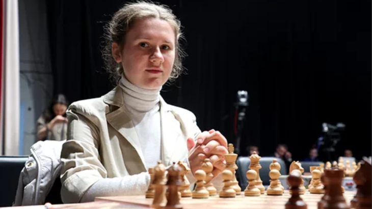 Полина Шувалова