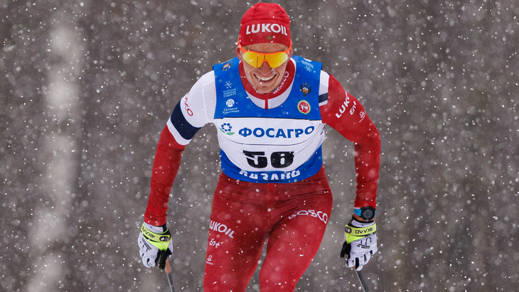 Александр Большунов