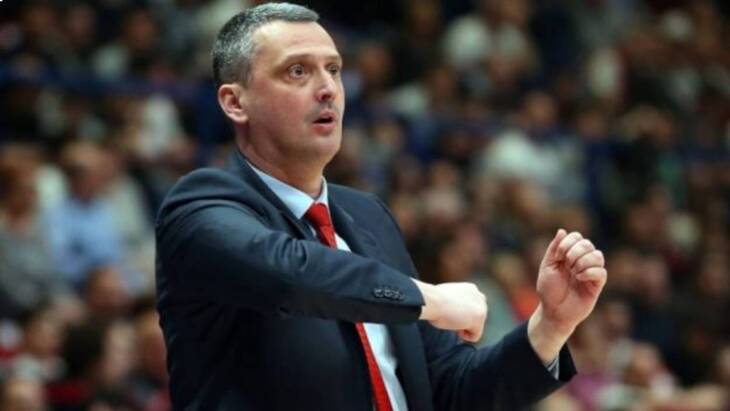 Деян Радонич