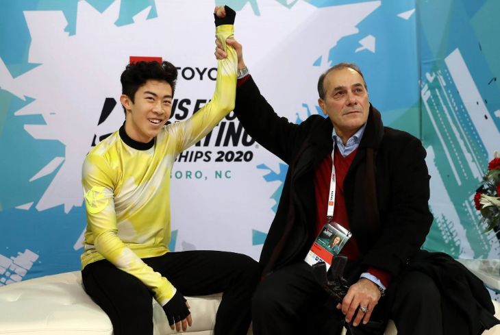 Нейтан Чен и Рафаэль Арутюнян во время Олимпиады-2022 в Токио