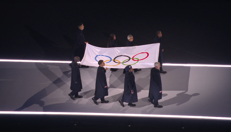 Олимпийский флаг