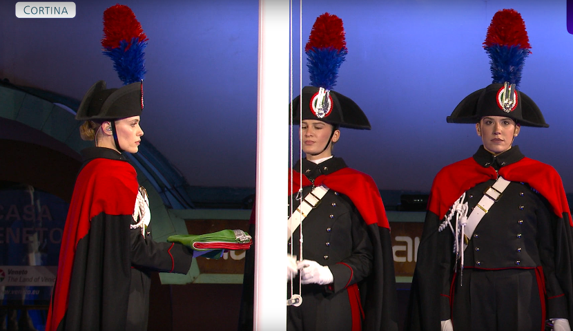 Флаг в Кортине