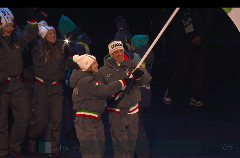 Италия выходит в Милане