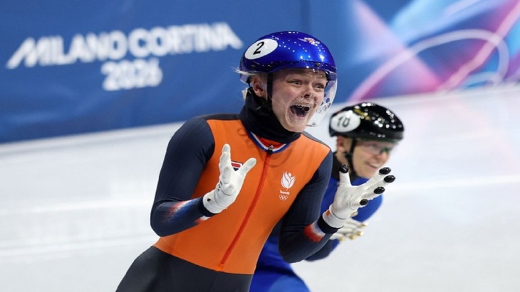 Ксандра Вэлзэбур