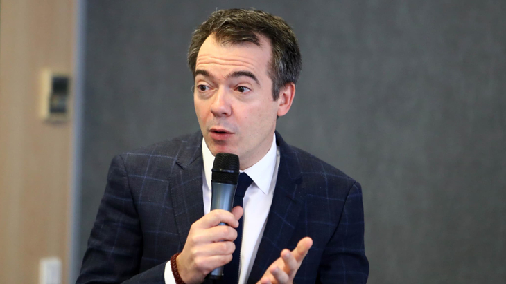 Сирил Линетт