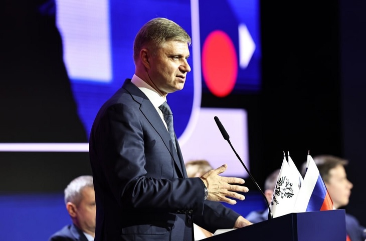 Олег Белозеров