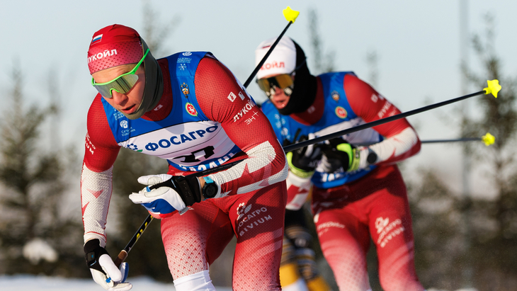 Александр Большунов