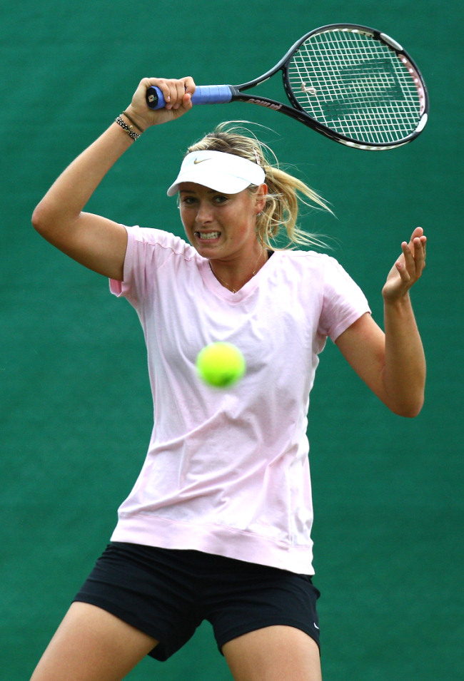 Мария Шарапова на корте и в жизни