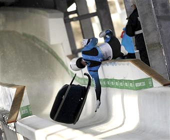 Разбился саночник Нодар Кумариташвили (7 фото)